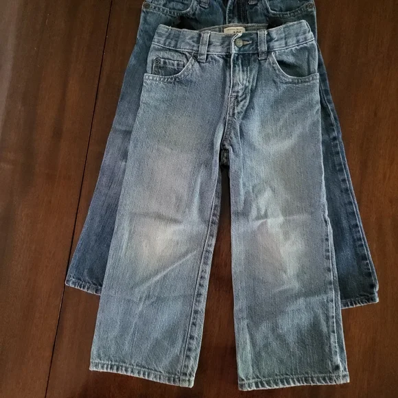 Place, And Old Navy Kids Blue Jeans. - Picture 2 of 11